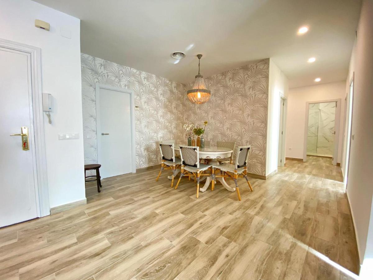 Iloftmalaga Plaza Marina Apartment Luaran gambar