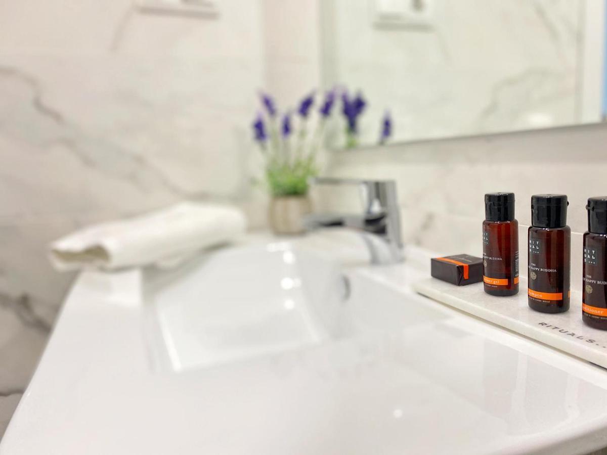 Iloftmalaga Plaza Marina Apartment Luaran gambar